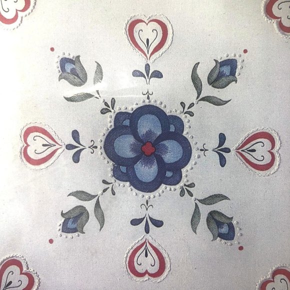 Cathy Needlecraft Candlewicking Country Charm 14x14 Pillow Kit - Picture 2 of 5